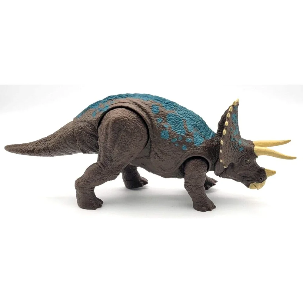 JURASSIC WORLD CAMP CRETACEOUS PRIMAL ATTACK SOUND STRIKE‎ TRICERATOPS FIGURE